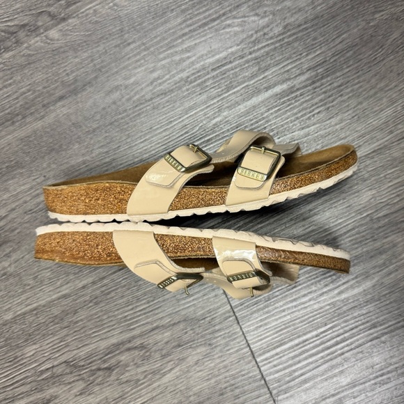 Birkenstock Nude Double Strap Sandals - Picture 4 of 5
